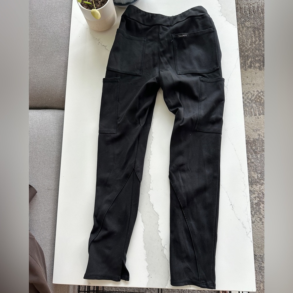 Straight leg scrub pants